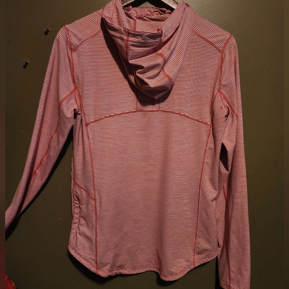 Duluth Trading Co Coral Striped Hoodie Womens Medium Long Sleeves